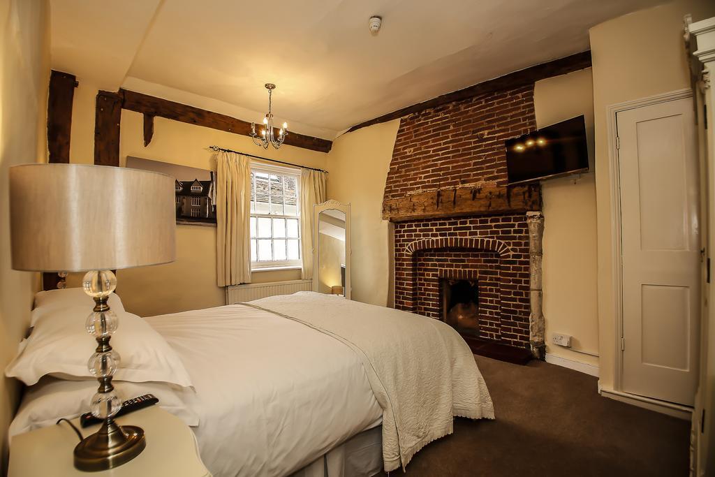 The Angel Hotel Lavenham Room photo